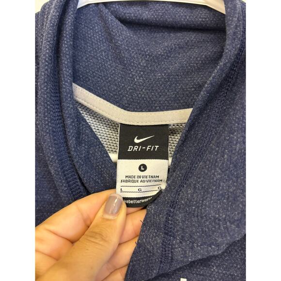 UNC Tar Heels Nike Sweatshirt Size Large - Picture 2 of 4